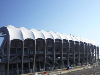 stade de furriani 2 architecture textile pour couverture de tribune